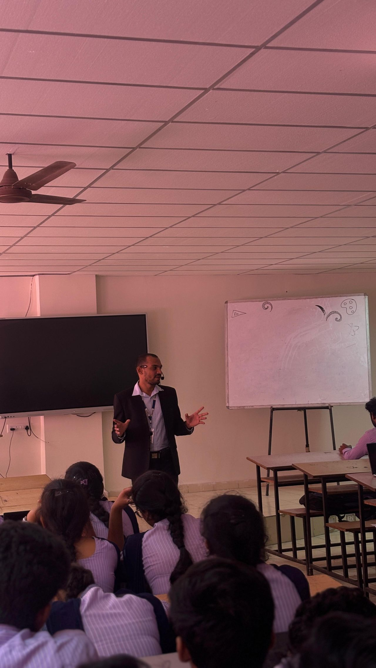 Technical Trainer - Problem Solving in Java (Week-long Program) photo 1